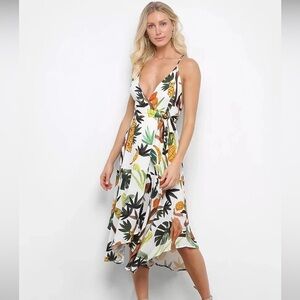 Farm Rio White Floral Printed Wrap Dress, Small NWT